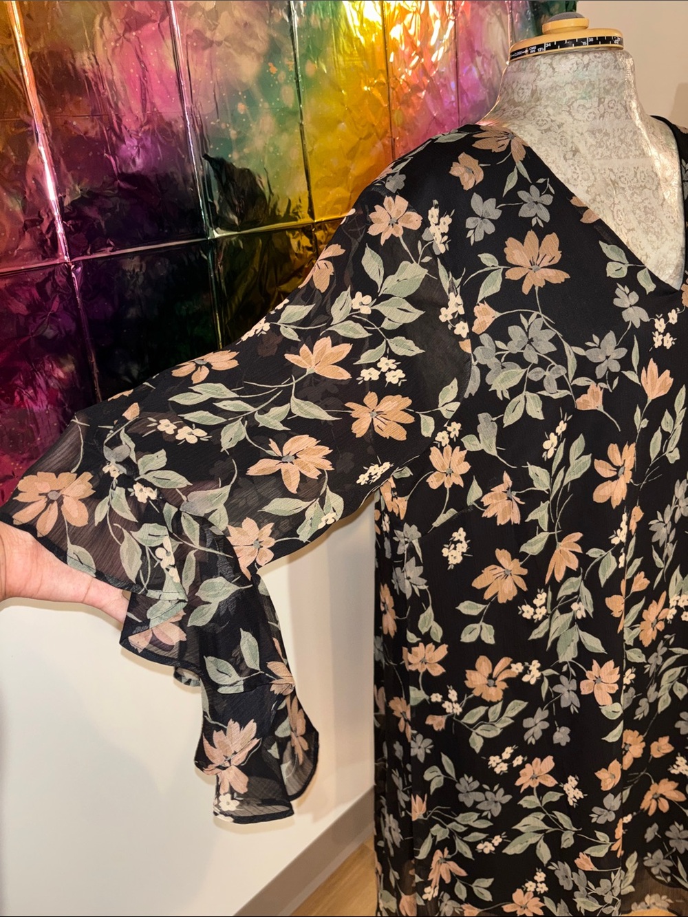 Calvin Klein Black Floral-Trim Dress - Picture 4 of 6